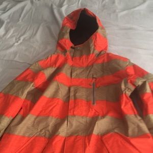 Burton Sean white edition snowboard/ski jacket